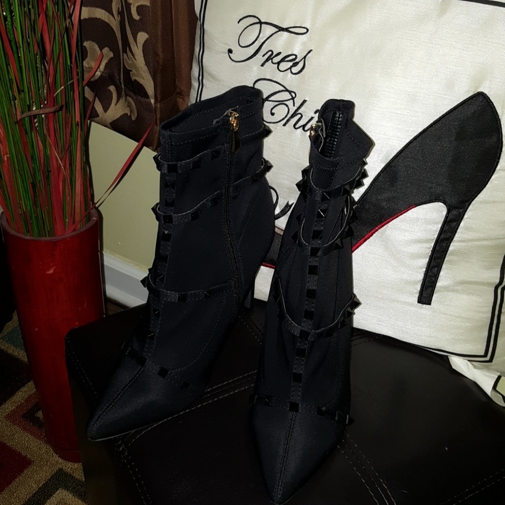 Black Booties